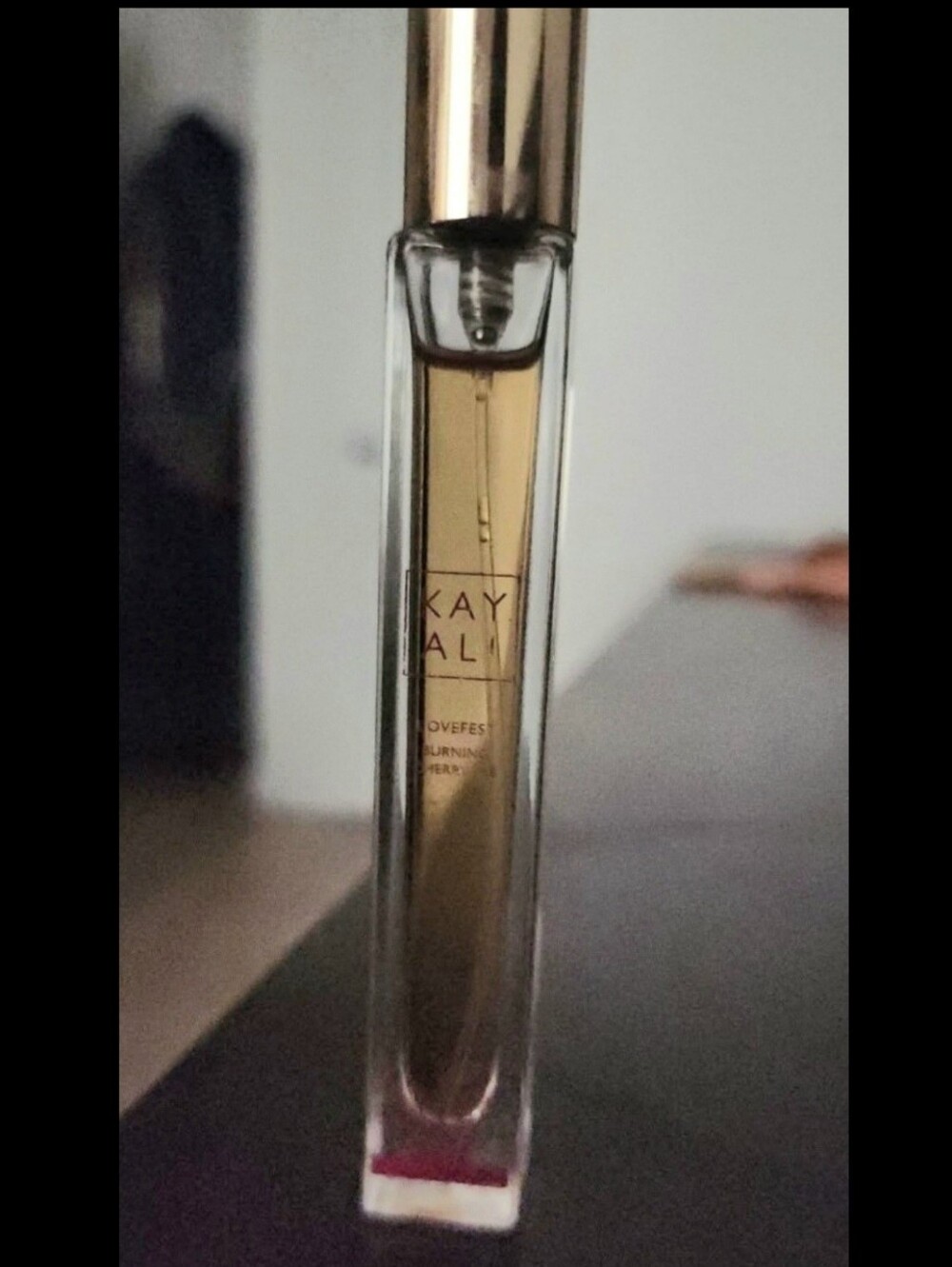 Kayali Lovefest Burning Cherry 48 new unbox Travel Size